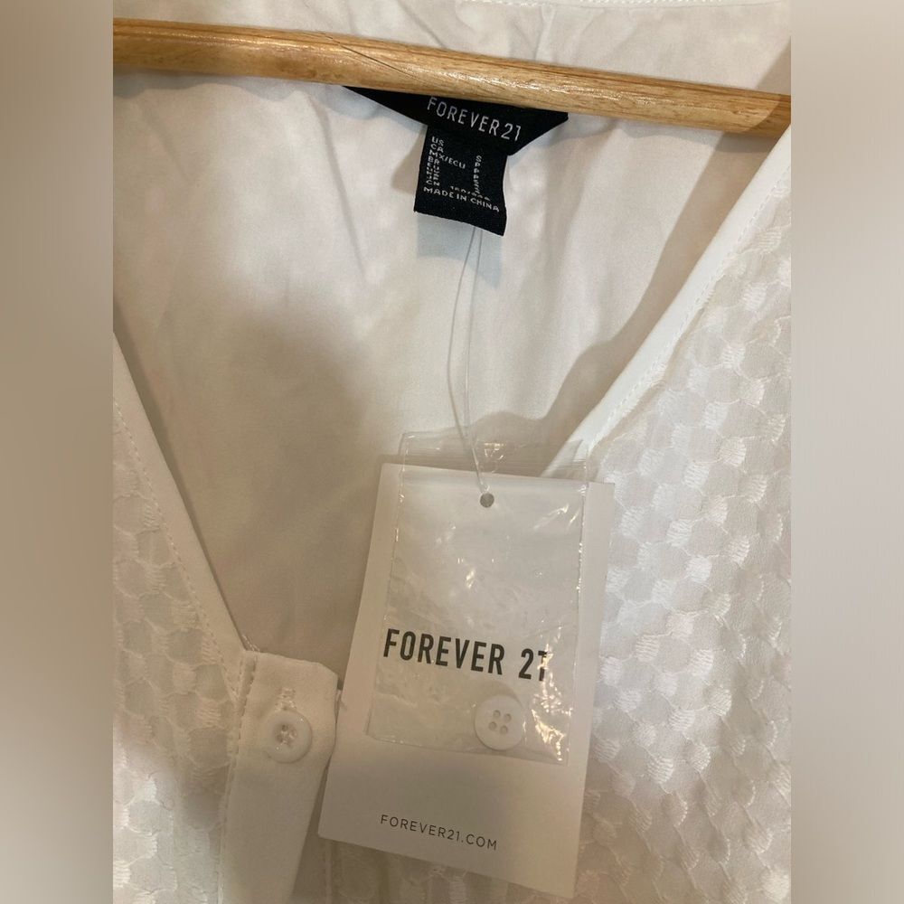 White Button-Down Women's Dress, Forever 21, NWT, size small - Picture 3 of 3